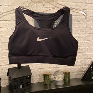 Black Nike sports bra size M